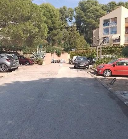 A La Semaine Ou Au Jour / Location Studio Meuble 30M² لا سيوتا المظهر الخارجي الصورة