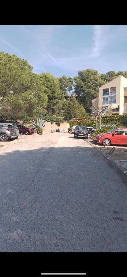 A La Semaine Ou Au Jour / Location Studio Meuble 30M² لا سيوتا المظهر الخارجي الصورة